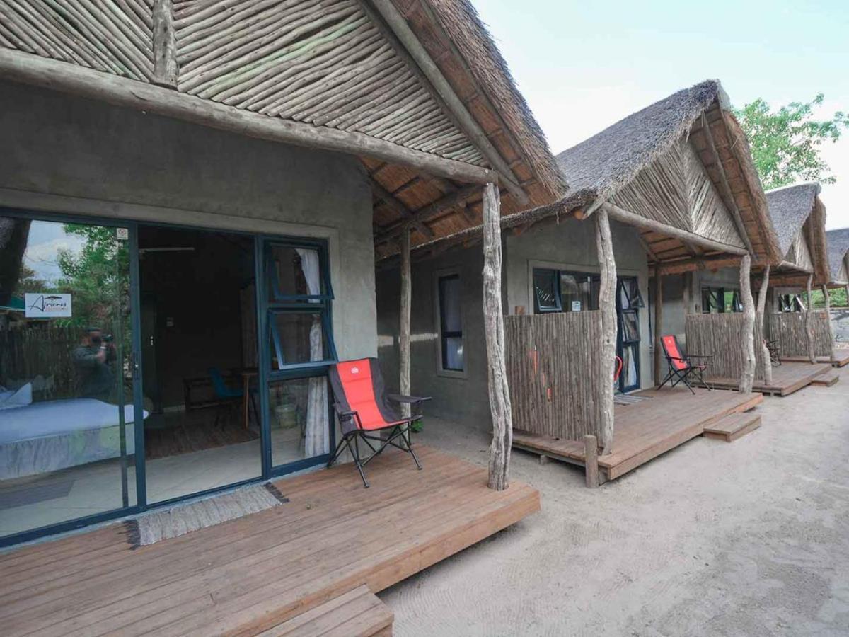 African Excursions Guest House Khwai Eksteriør billede