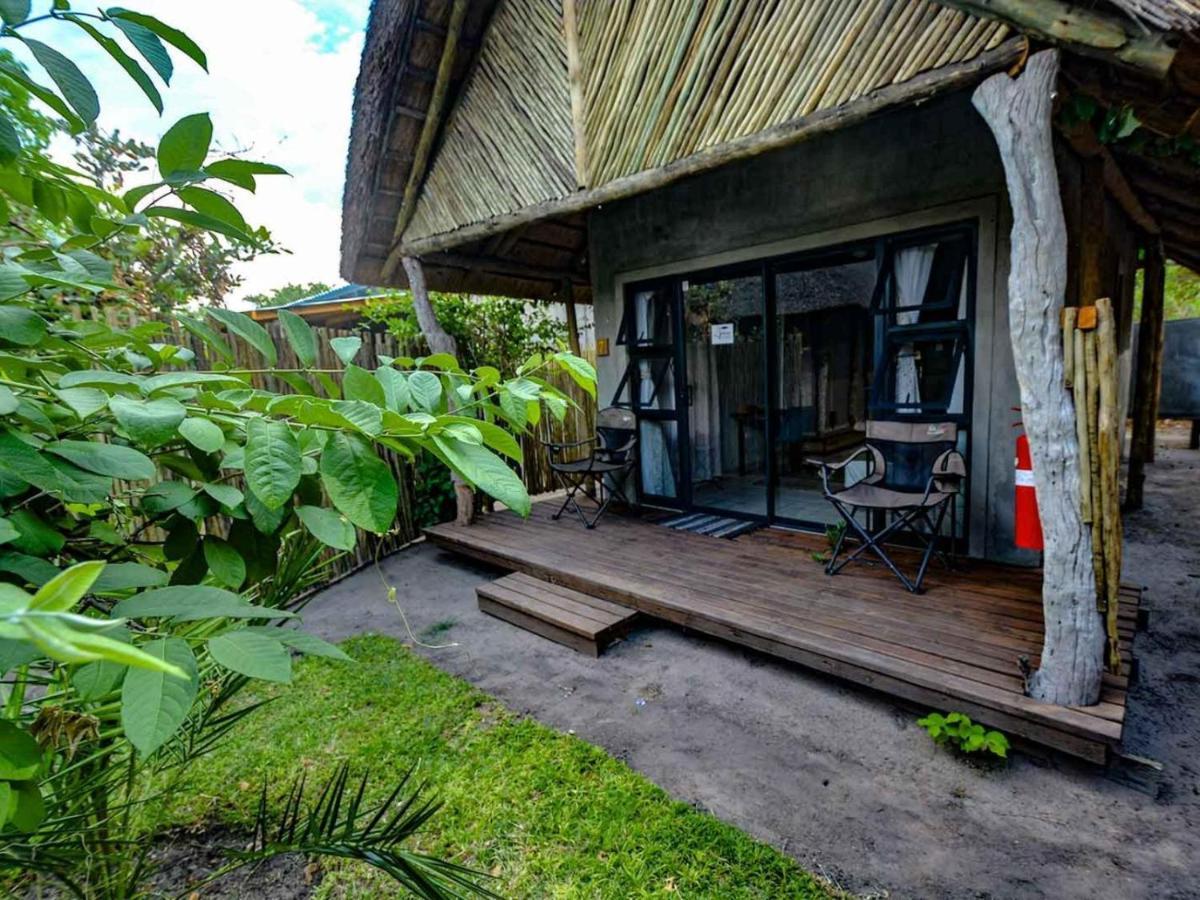 African Excursions Guest House Khwai Eksteriør billede